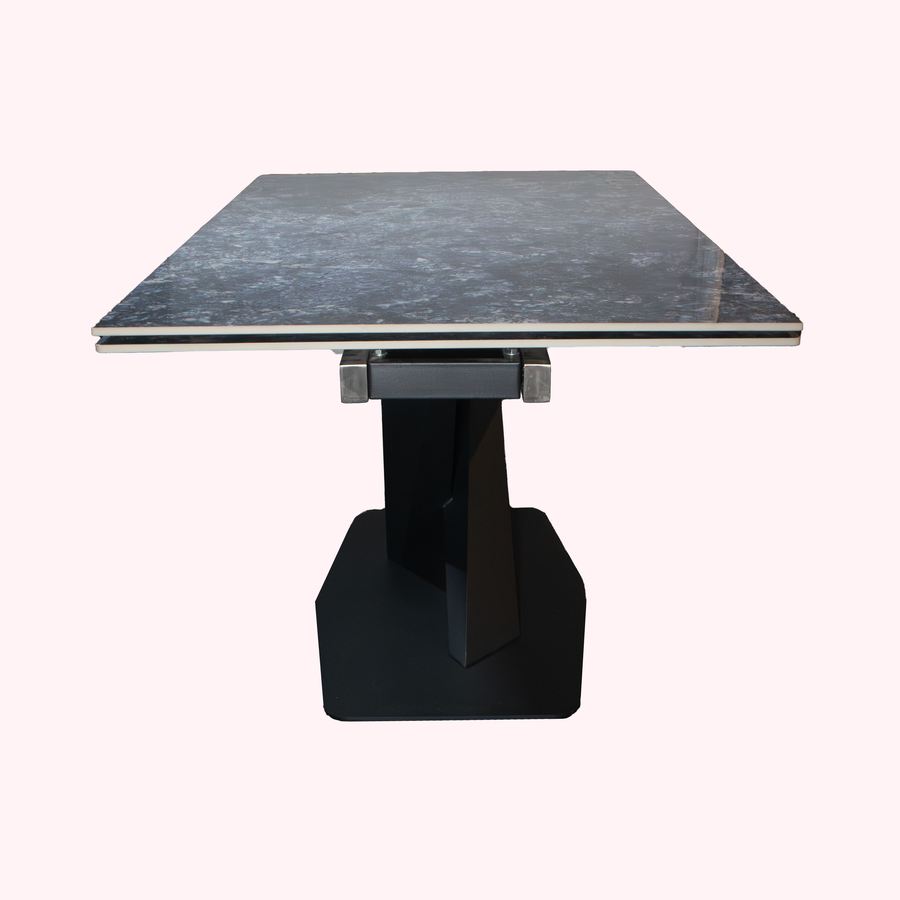 Cosmos Extendable Table